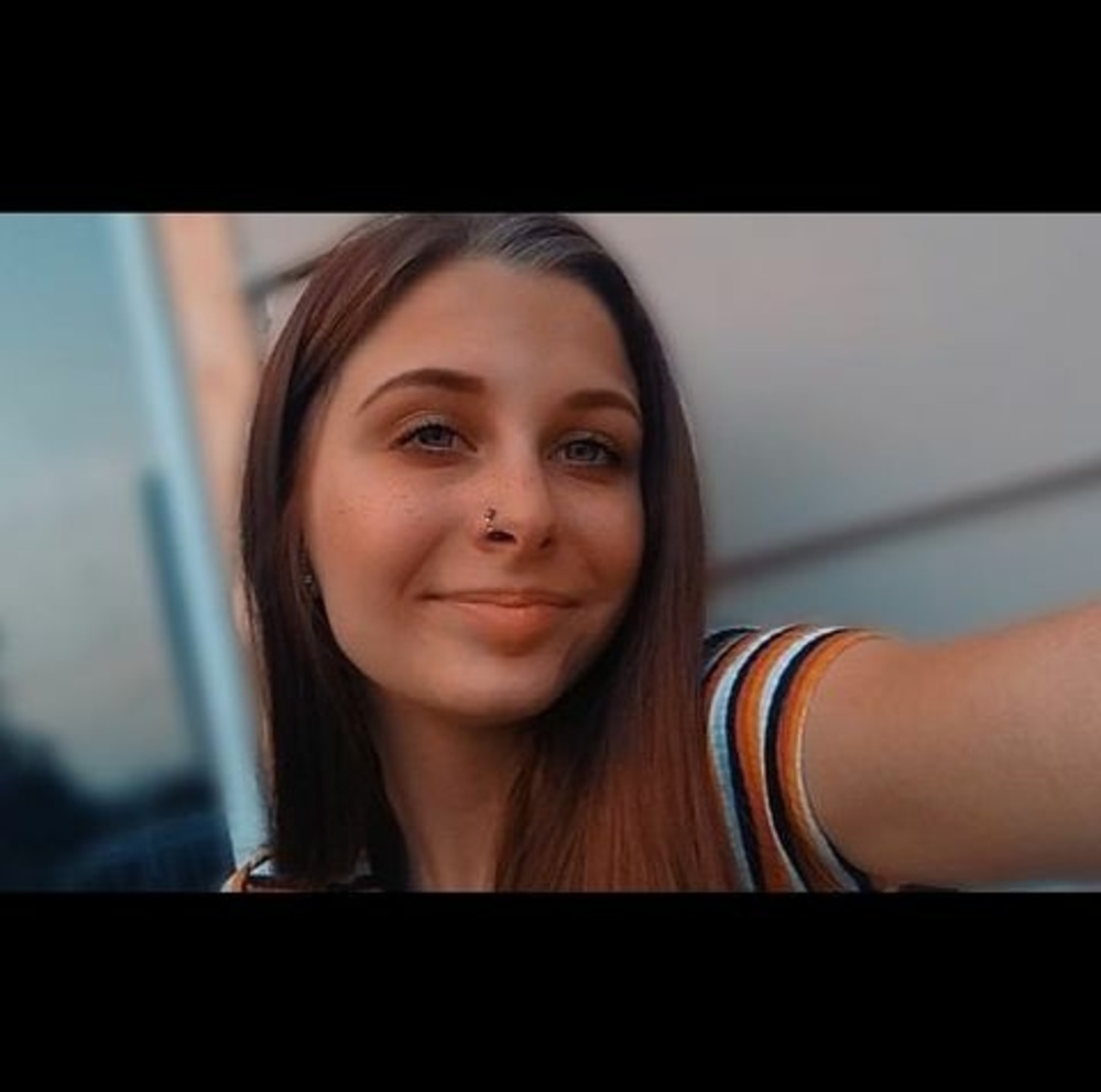 Meet your Posher, Gabriella